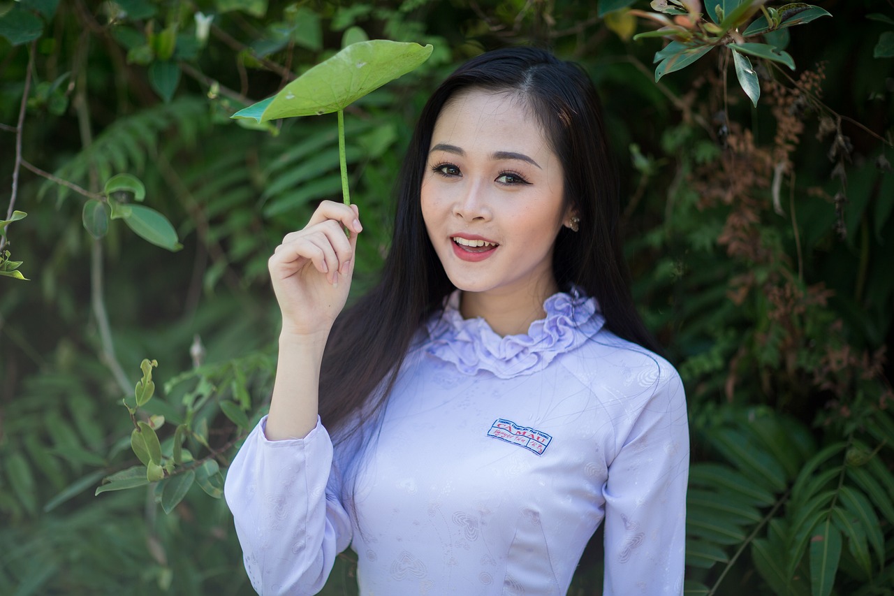 现代女性孕育之美，科技融合下的孕妾最新风尚